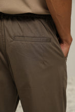 Load image into Gallery viewer, (IP22BN) Lightweight Slim-Fit Trousers
