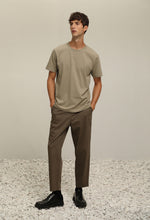 Load image into Gallery viewer, (IP22BN) Lightweight Slim-Fit Trousers
