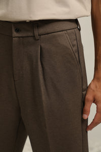 (IP19BN) Pleated Slim-Fit Flannel Trousers