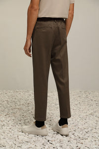 (IP19BN) Pleated Slim-Fit Flannel Trousers