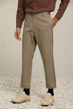 將圖片載入圖庫檢視器 Brushed Cotton Slim-Fit Trousers (KH)
